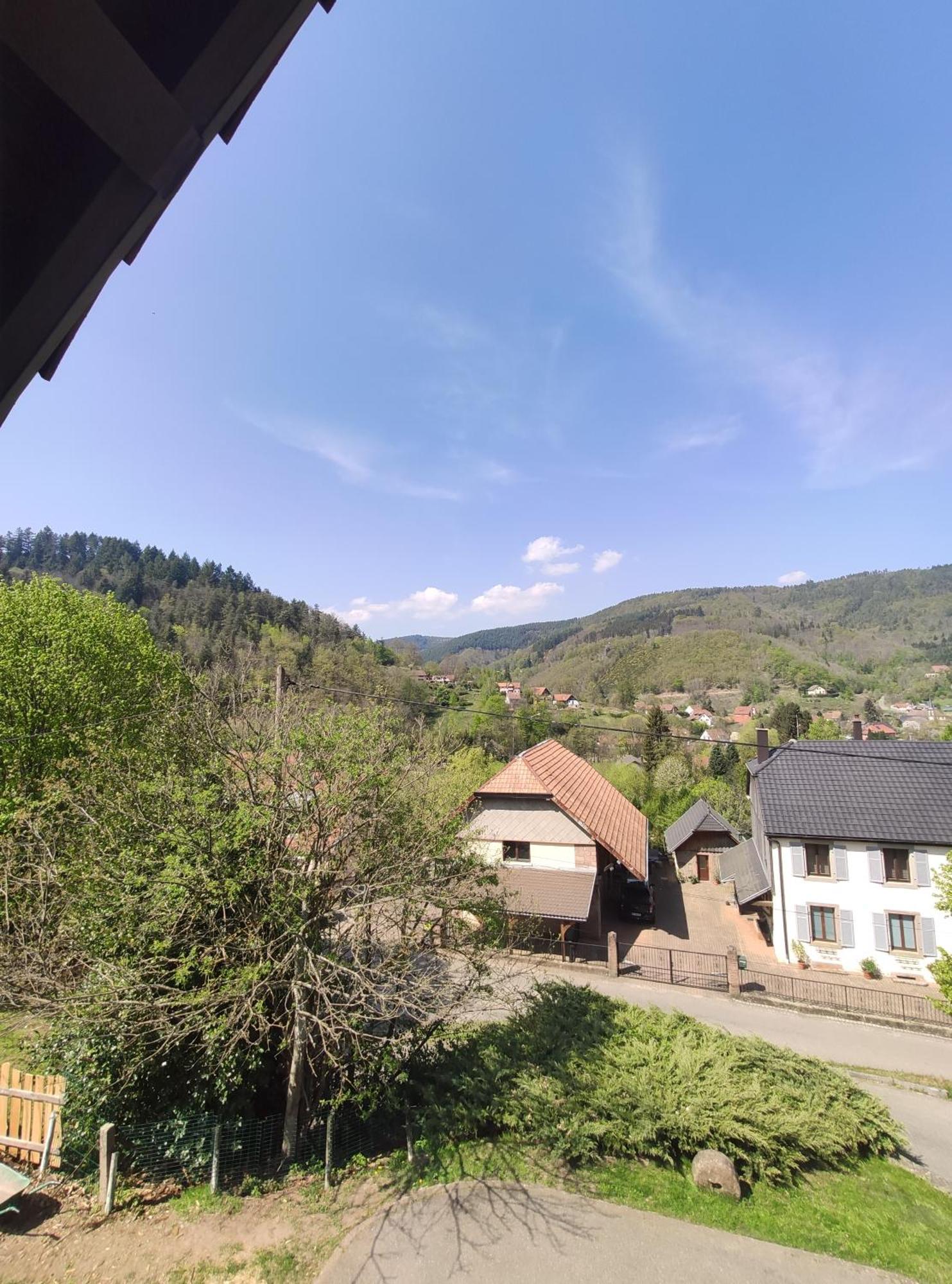 Appartement Douillet Avec Vue Sur Les Montagnes Fouchy Ngoại thất bức ảnh